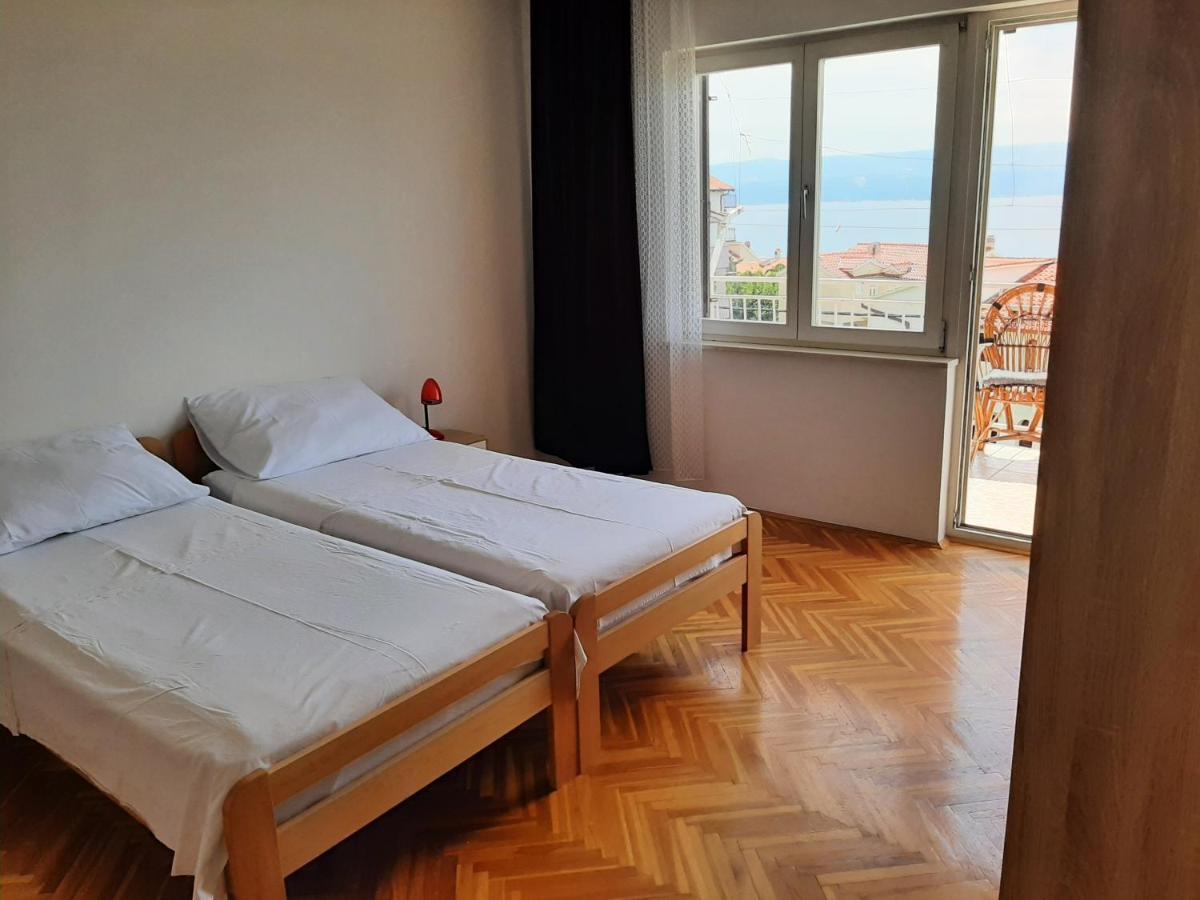 Apartments Tina Omis Exterior photo
